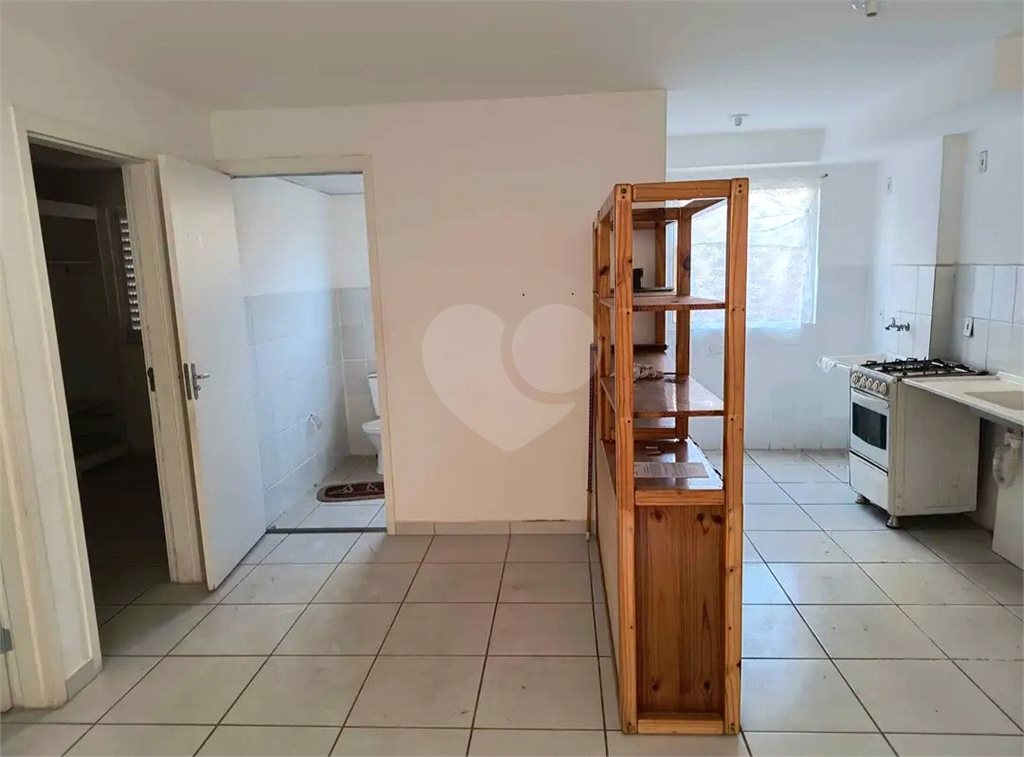 Apartamento à venda com 2 quartos, 46m² - Foto 11