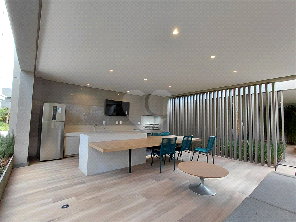 APARTAMENTO em TUCURUVI