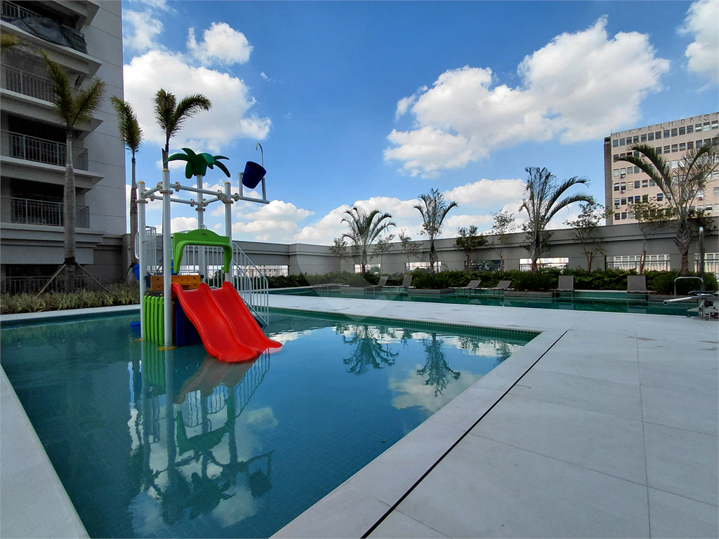 APARTAMENTO em TUCURUVI