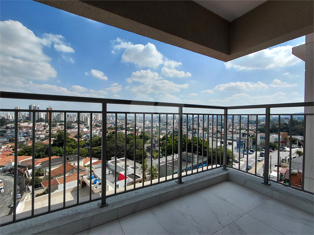 APARTAMENTO em TUCURUVI