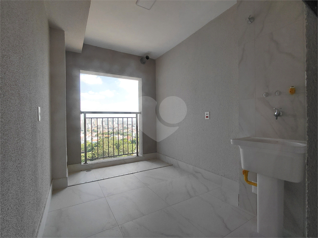 APARTAMENTO em TUCURUVI