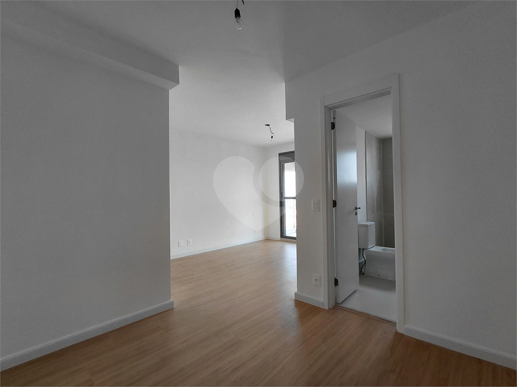 APARTAMENTO em TUCURUVI
