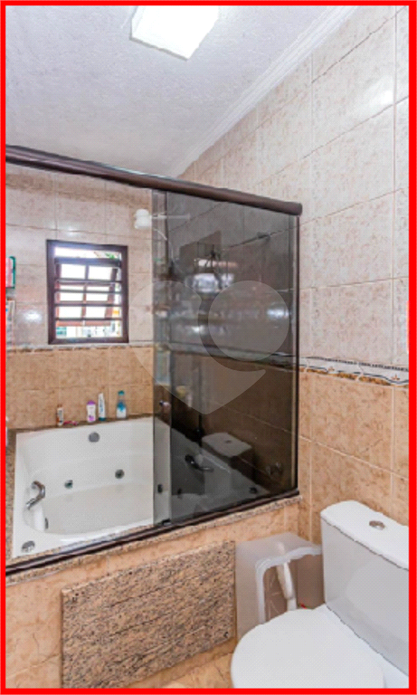 SOBRADO em JARAGUÁ