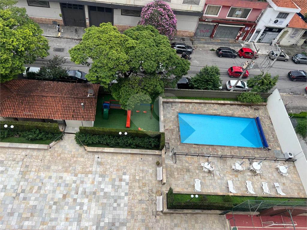 Ótimo apartamento a venda, totalmente retormado, ao lado da Braz Leme.