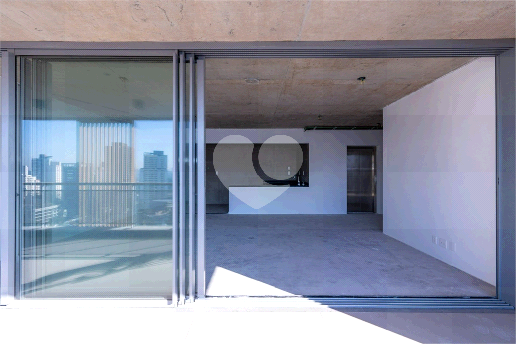 APARTAMENTO em BROOKLIN