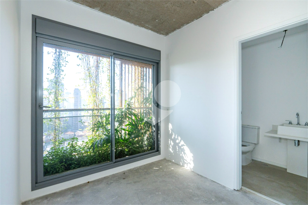 APARTAMENTO em BROOKLIN