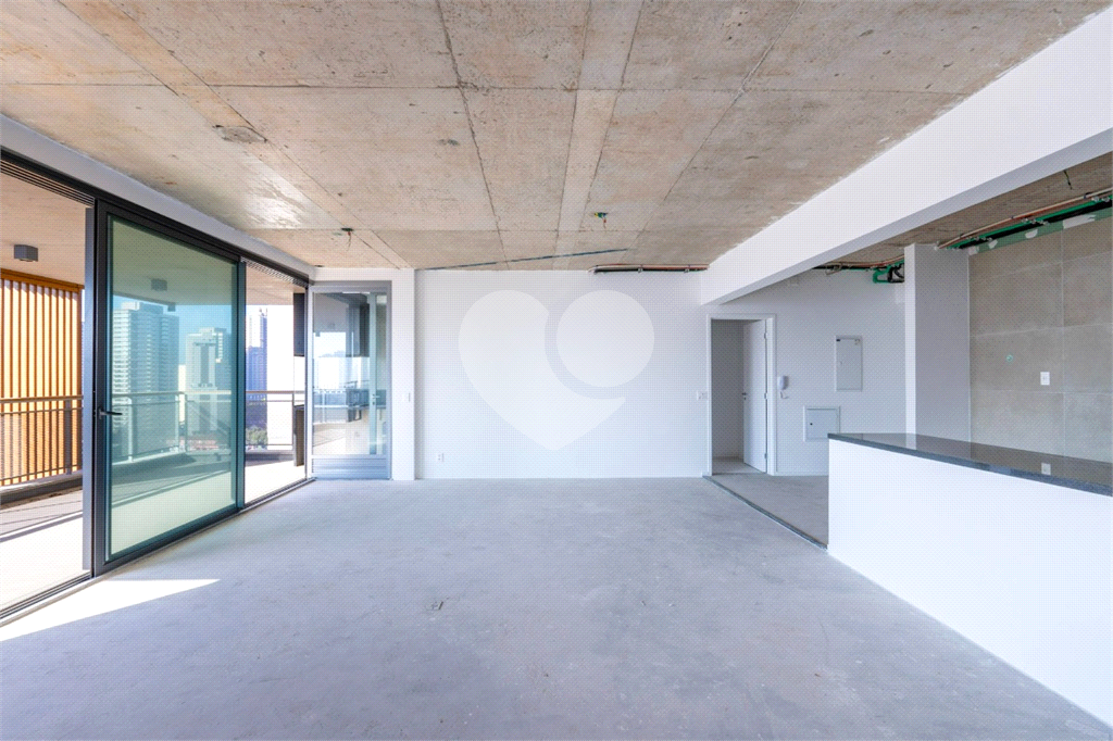 APARTAMENTO em BROOKLIN