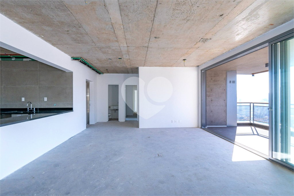 APARTAMENTO em BROOKLIN