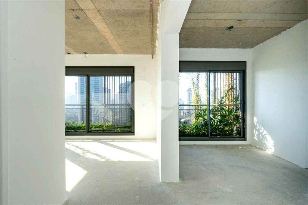 APARTAMENTO em BROOKLIN