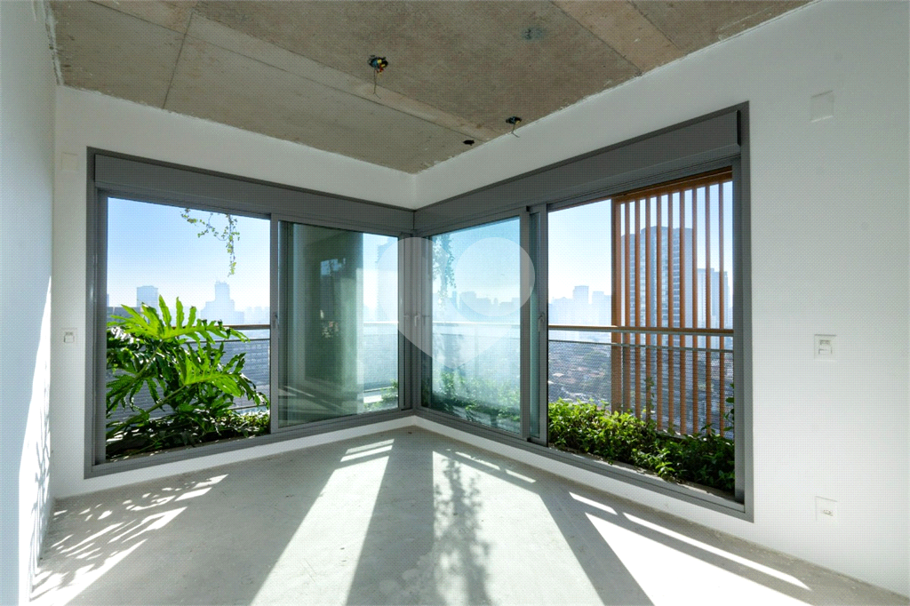 APARTAMENTO em BROOKLIN