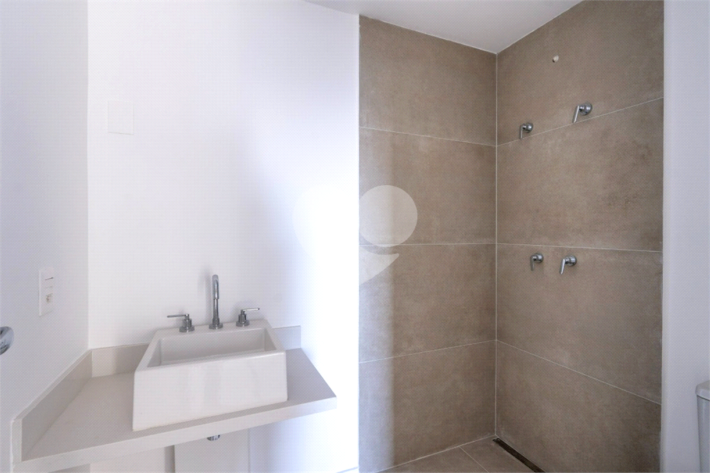 APARTAMENTO em BROOKLIN