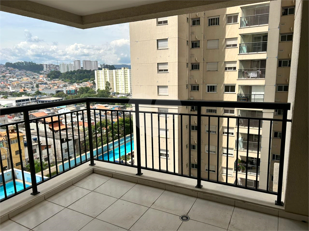 APARTAMENTO em JARDIM FLOR DA MONTANHA