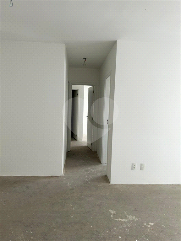 APARTAMENTO em JARDIM FLOR DA MONTANHA