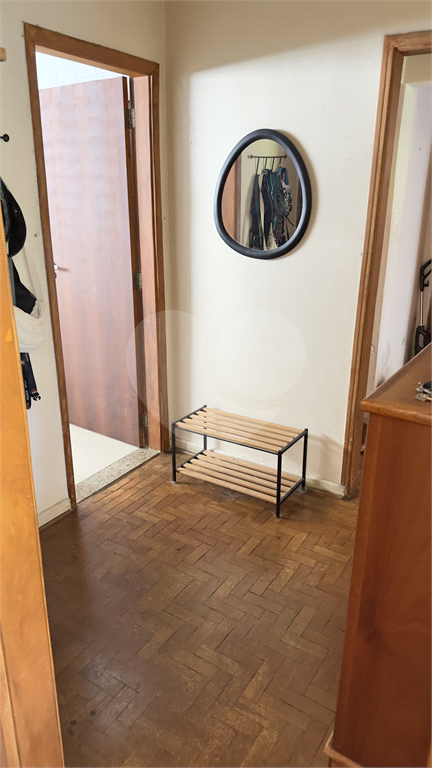 Apartamento à Venda 125m| 3 Quartos| Sala 2 Ambientes com Varanda |1 Vaga| Sumaré