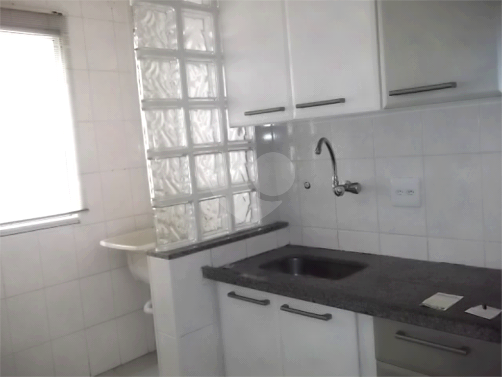 Apartamento à venda e aluguel com 2 quartos, 62m² - Foto 15