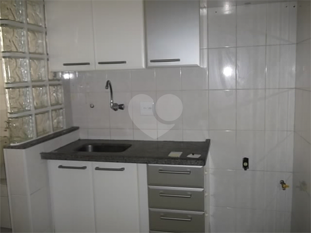 Apartamento à venda e aluguel com 2 quartos, 62m² - Foto 14
