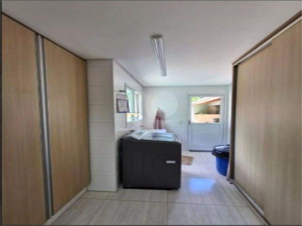 Casa à venda com 4 quartos, 305m² - Foto 40