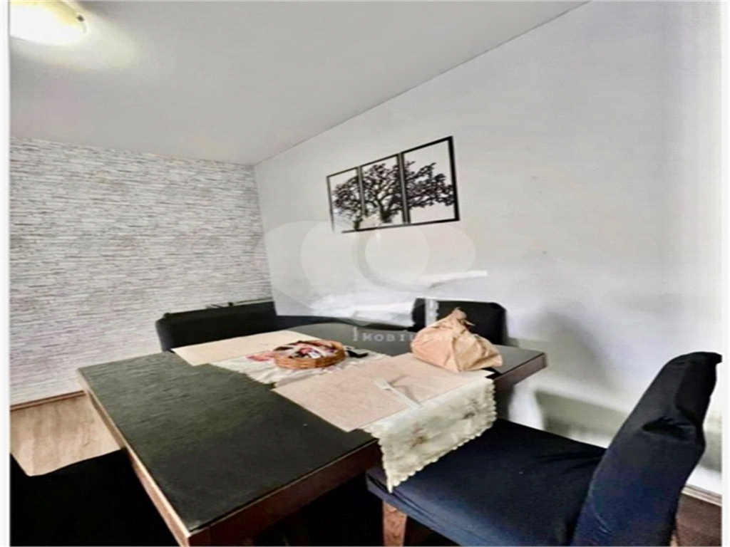 Apartamento à venda com 2 quartos, 48m² - Foto 17