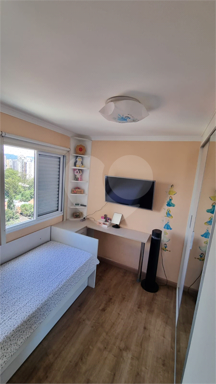 APARTAMENTO em SANTANA