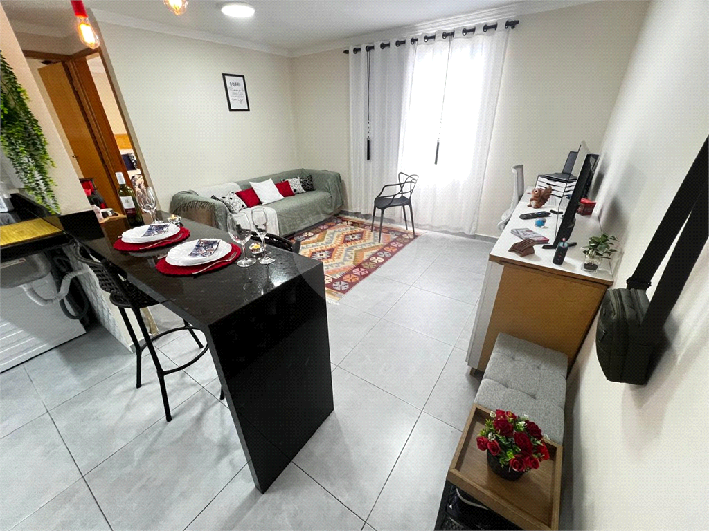 Apartamento à venda com 2 quartos, 44m² - Foto 20