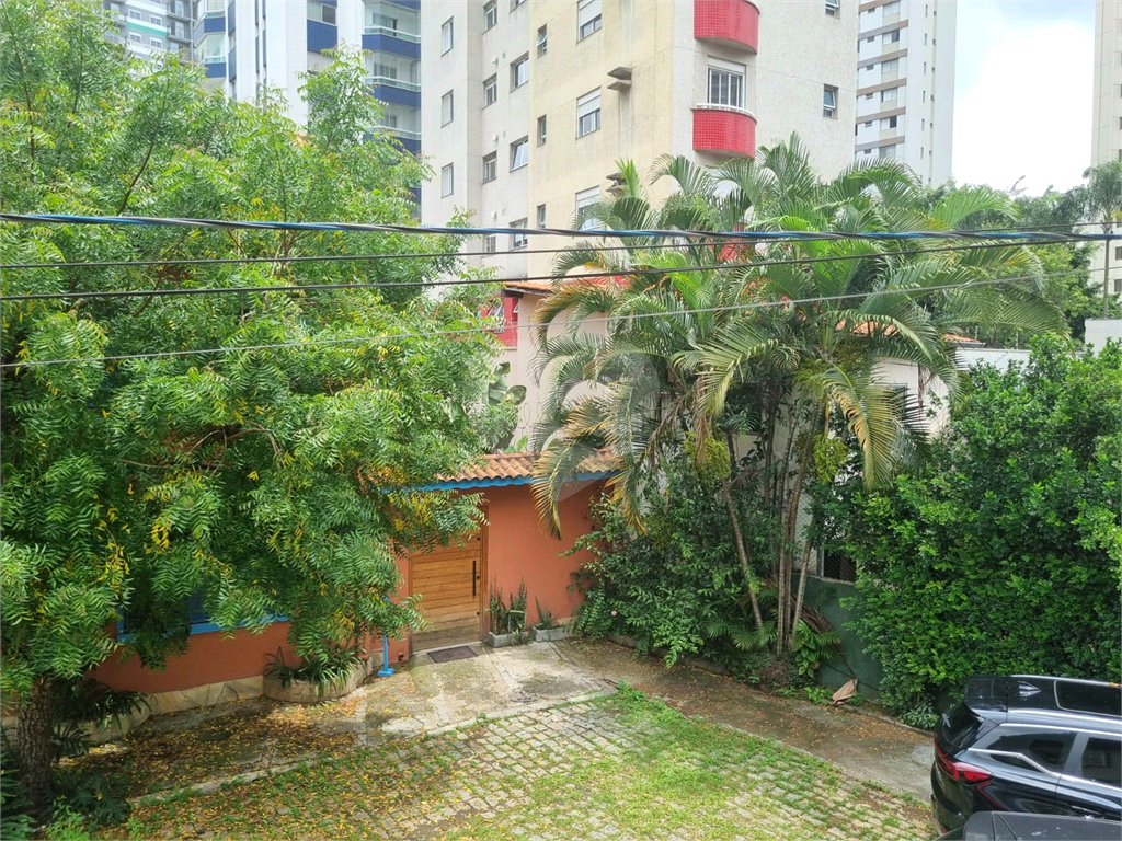 CASA DE VILA em CAMPO BELO