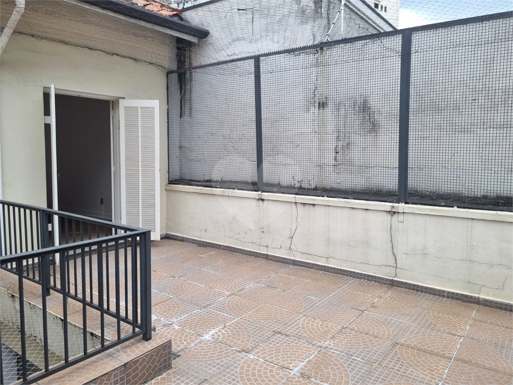 CASA DE VILA em CAMPO BELO
