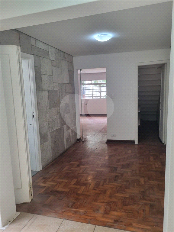 CASA DE VILA em CAMPO BELO