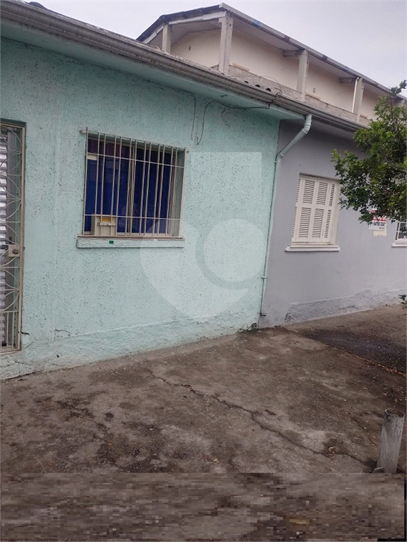 Terreno à venda na Vila Guilherme em localização privilegiada.