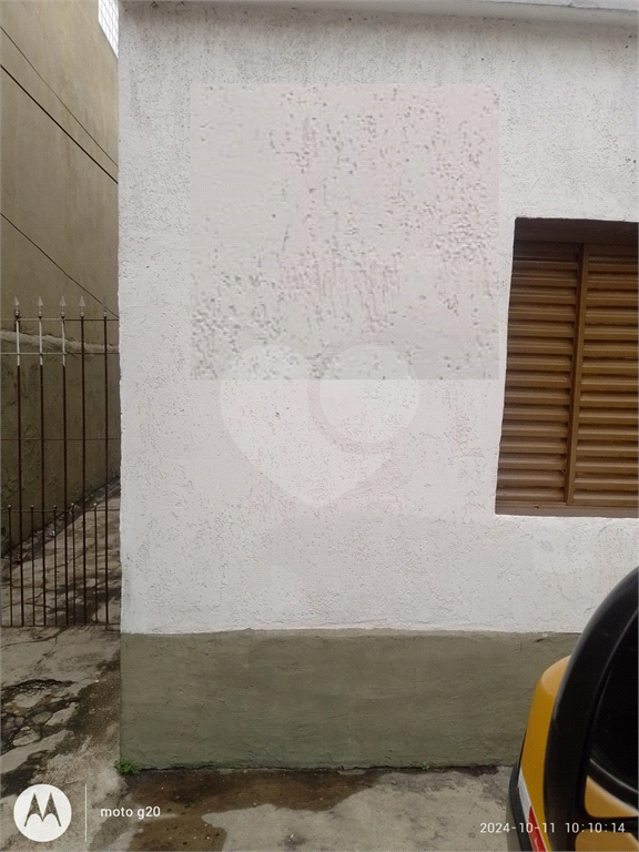 Terreno à venda na Vila Guilherme em localização privilegiada.
