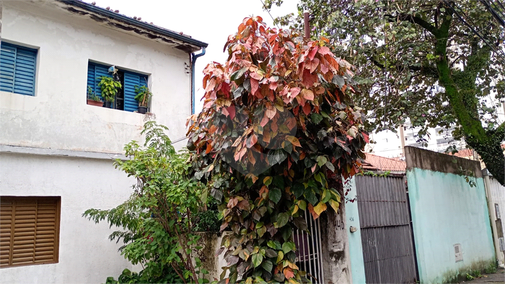Terreno à venda na Vila Guilherme em localização privilegiada.