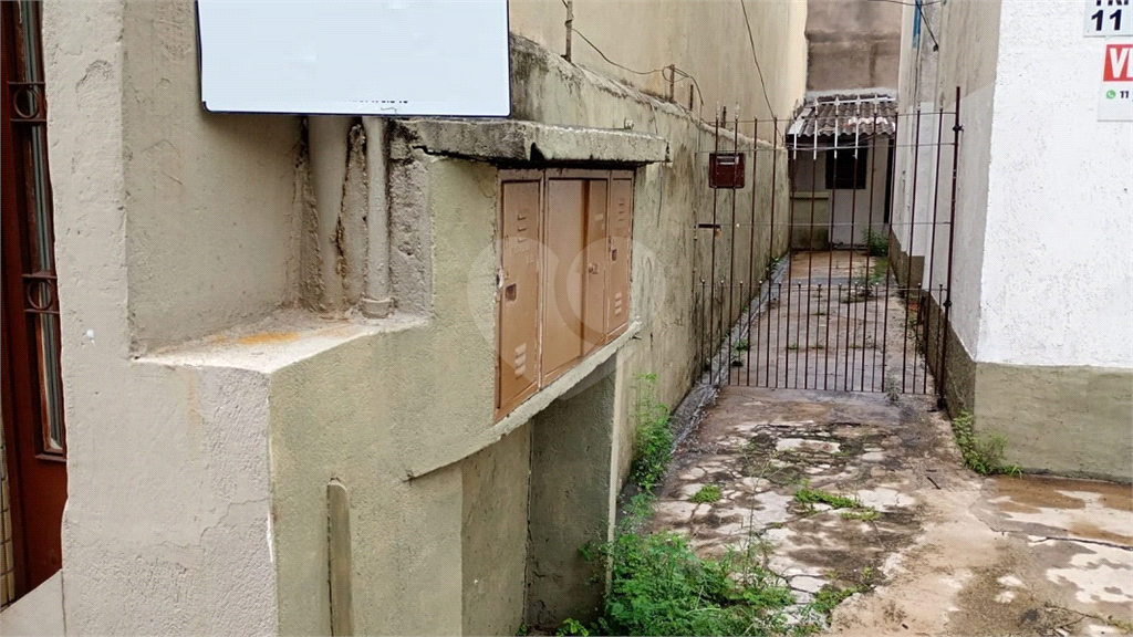 Terreno à venda na Vila Guilherme em localização privilegiada.