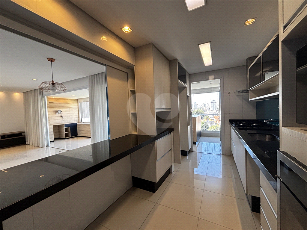 Apartamento com 3 dormitórios e 2 vagas em Santana