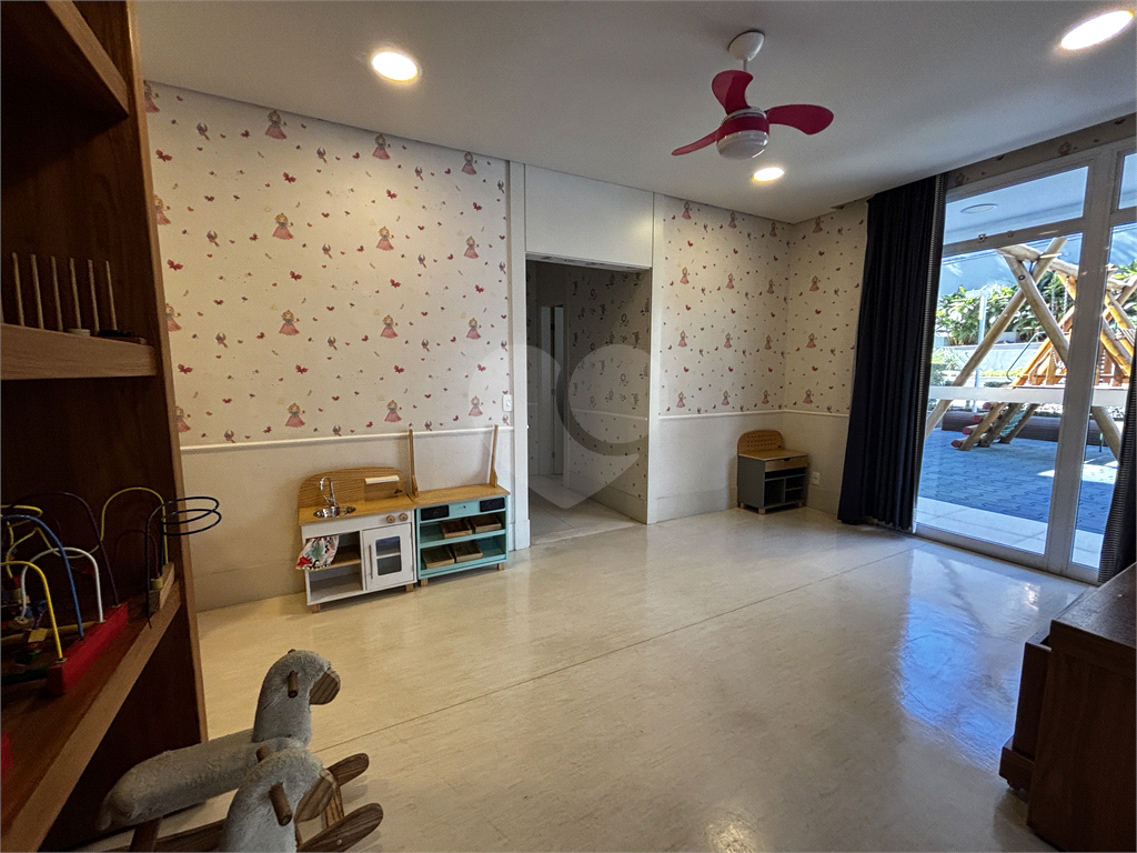 Apartamento com 3 dormitórios e 2 vagas em Santana