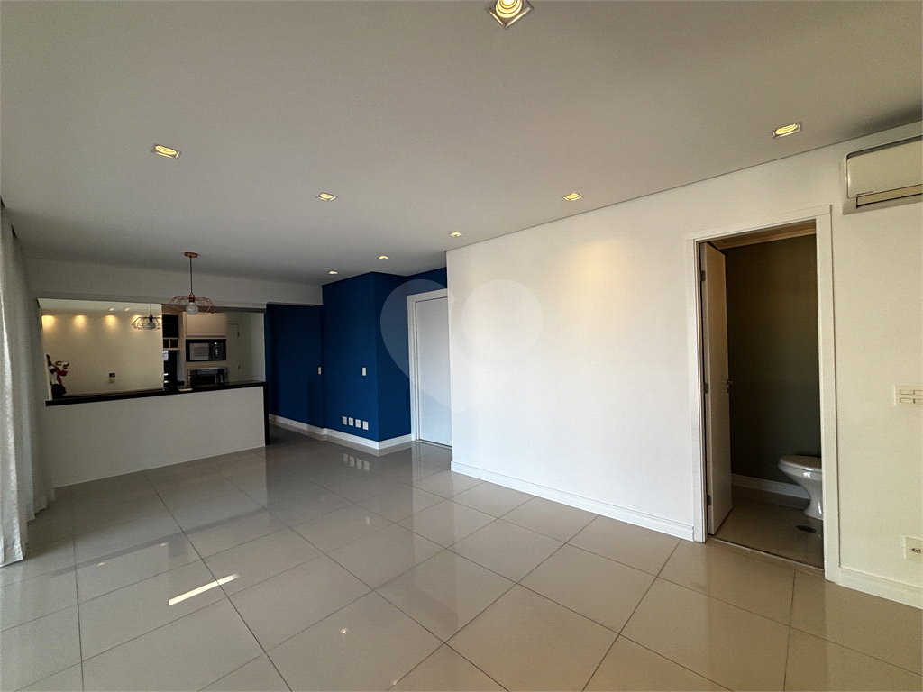 Apartamento com 3 dormitórios e 2 vagas em Santana