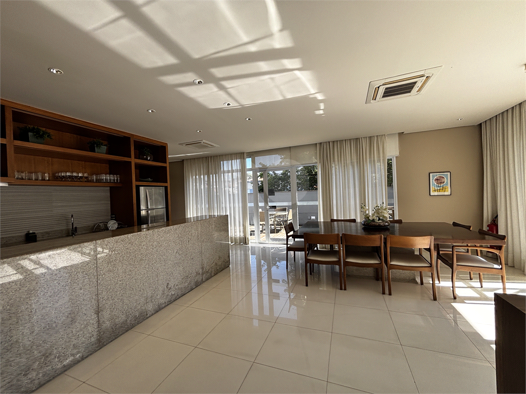 Apartamento com 3 dormitórios e 2 vagas em Santana