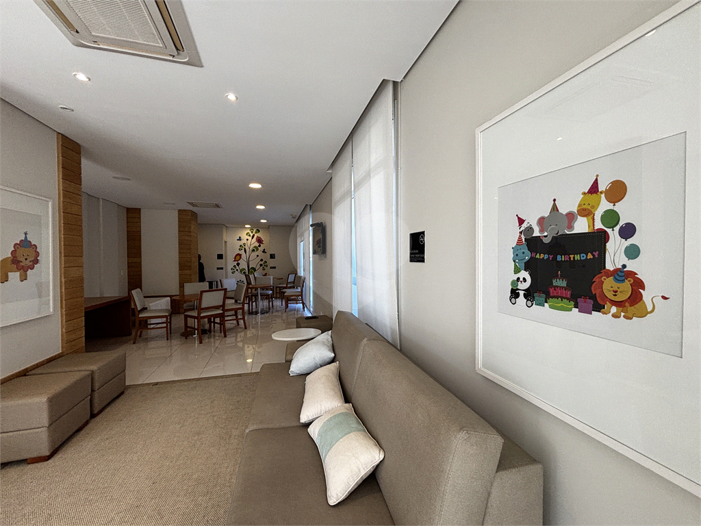 Apartamento com 3 dormitórios e 2 vagas em Santana