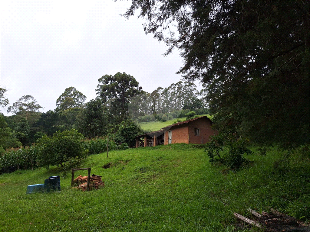 Sítio á venda na área rural de Joanópolis - SP