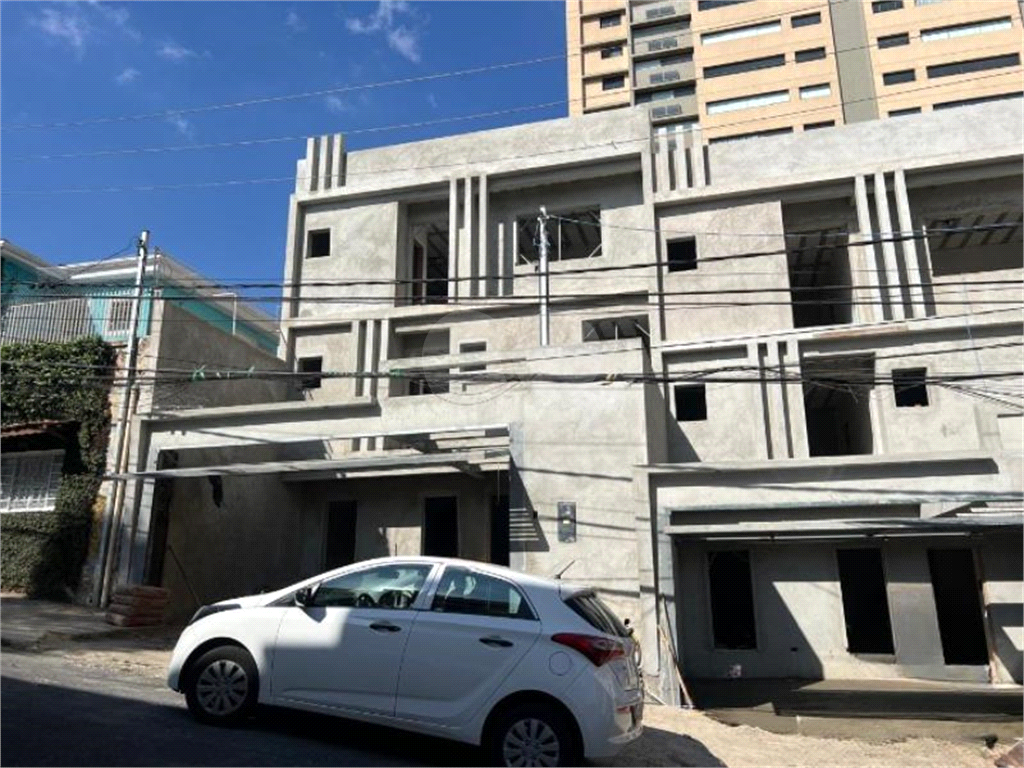 SOBRADO SANTA TERESINHA - SENDO 3 SUITES, 2 VAGAS, COM ESPAÇO GOURMET