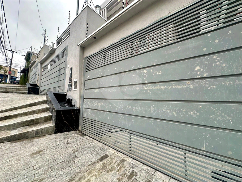 Sobrados Novos em finalização de obra - Área Gourmet, 4 dormitorios