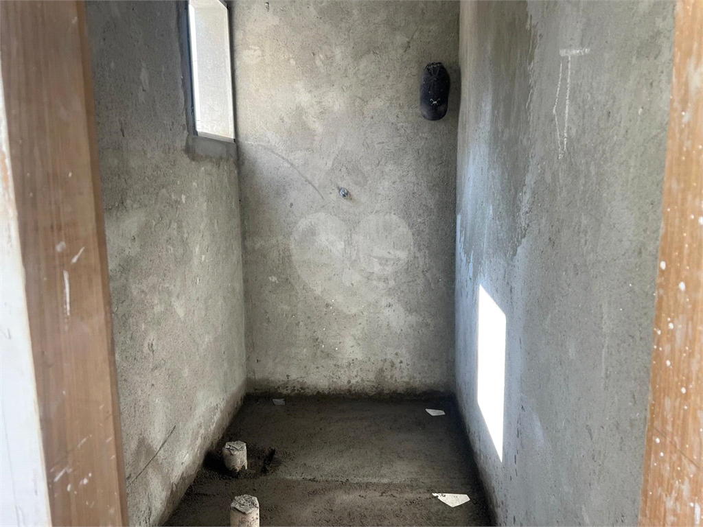 SOBRADO SANTA TERESINHA - SENDO 3 SUITES, 2 VAGAS, COM ESPAÇO GOURMET