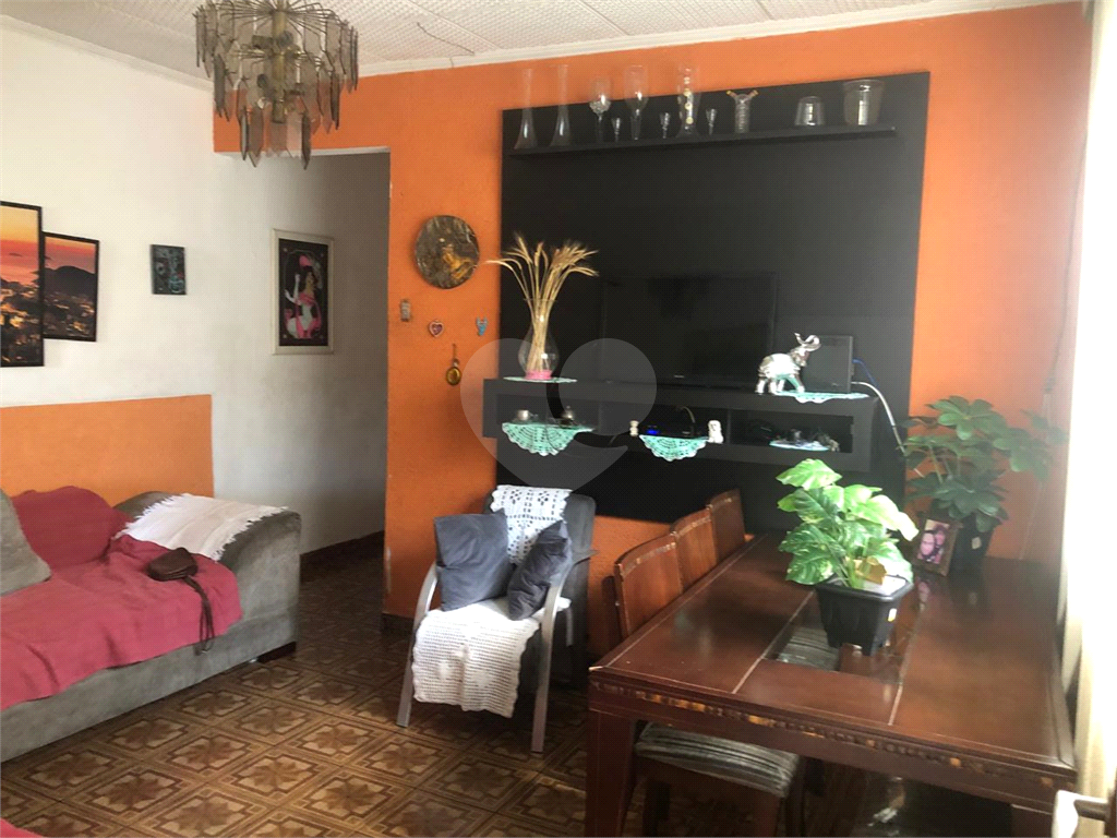 Casa à venda com 3 quartos, 162m² - Foto 11