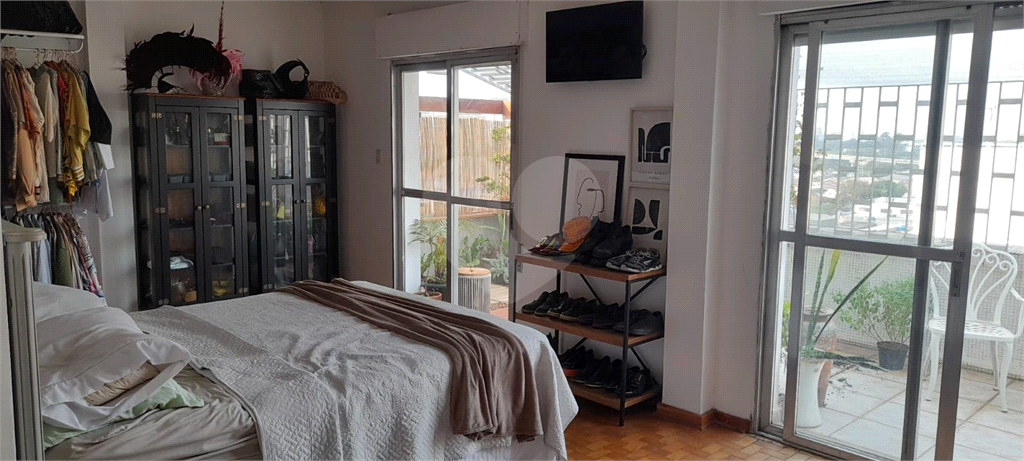APARTAMENTO em BOM RETIRO