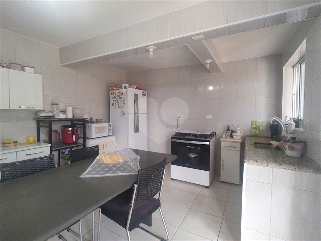 Sobrado à venda com 5 quartos, 180m² - Foto 12