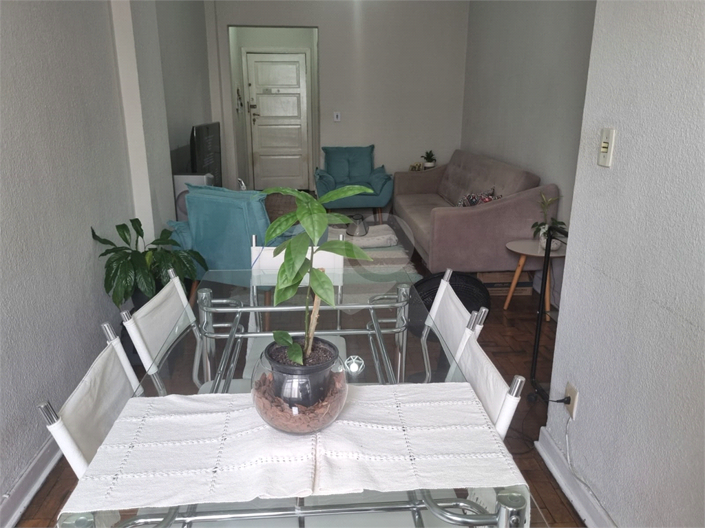 APARTAMENTO em BELA VISTA