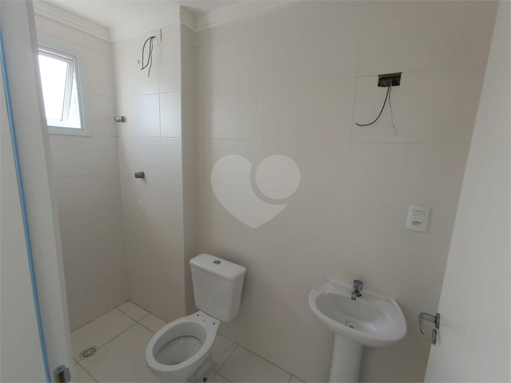 APARTAMENTO em CAIÇARA