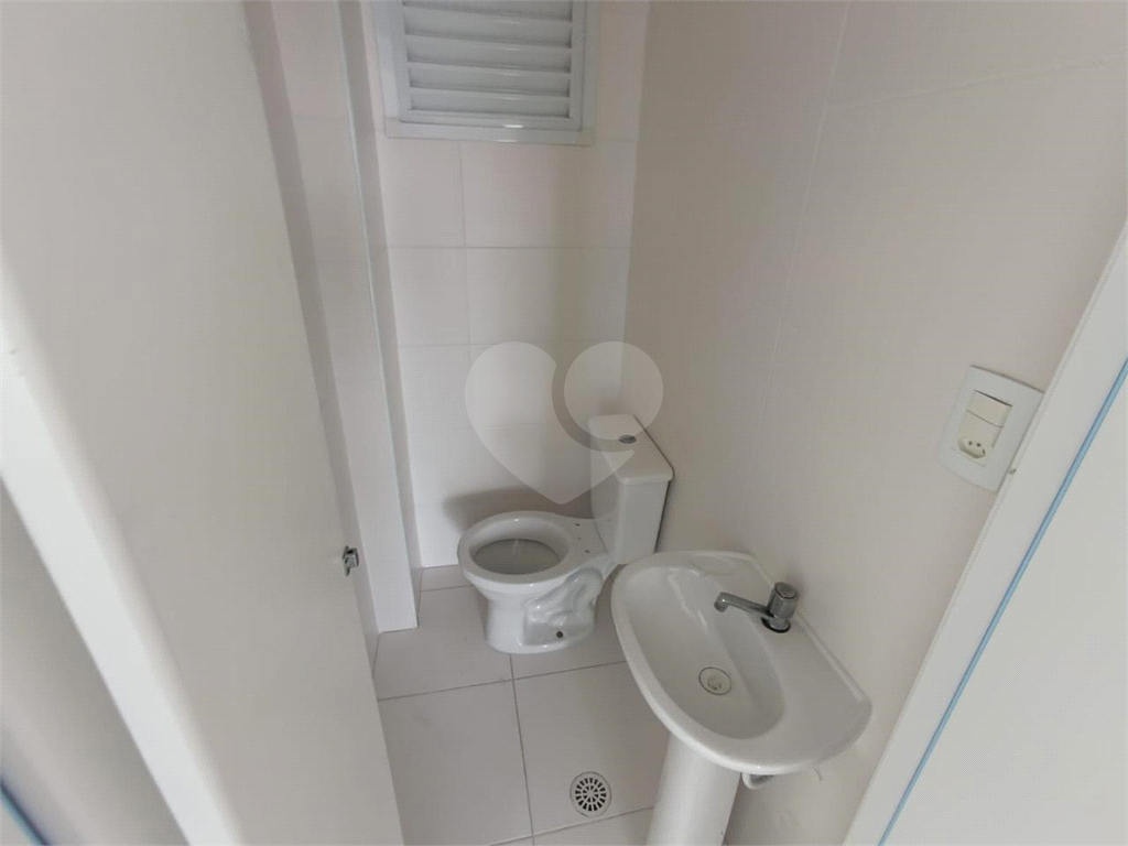 APARTAMENTO em CAIÇARA
