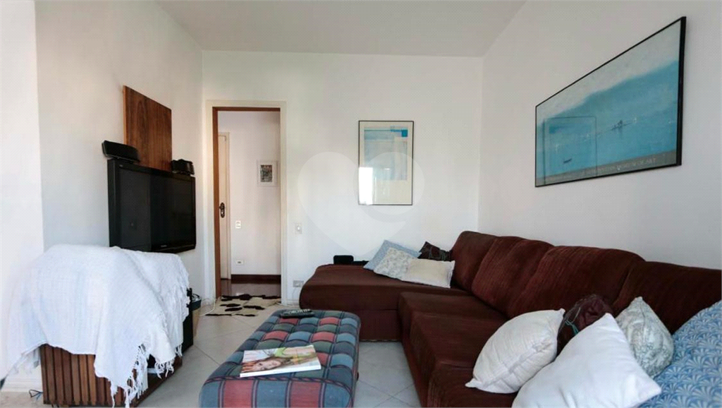 APARTAMENTO em REAL PARQUE