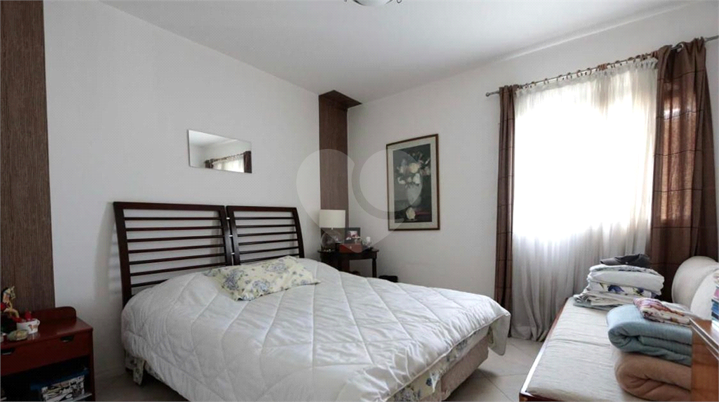 APARTAMENTO em REAL PARQUE
