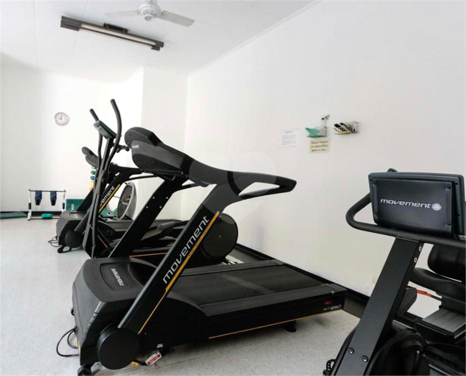 APARTAMENTO em REAL PARQUE
