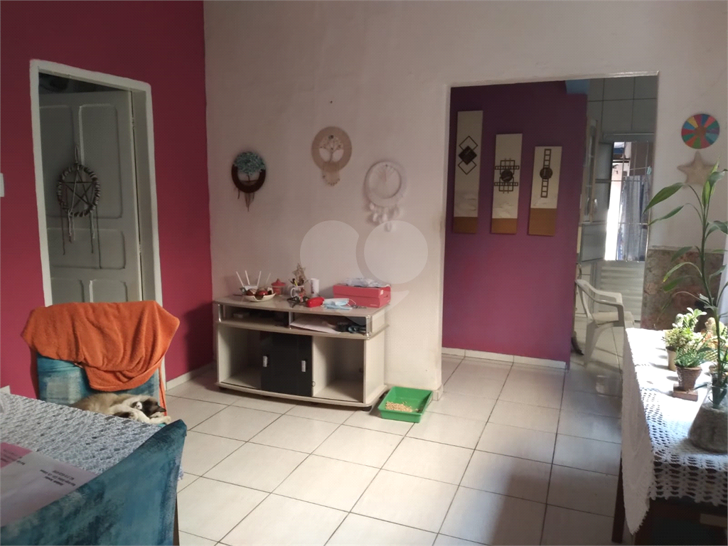 Casa à venda com 2 quartos, 231m² - Foto 11